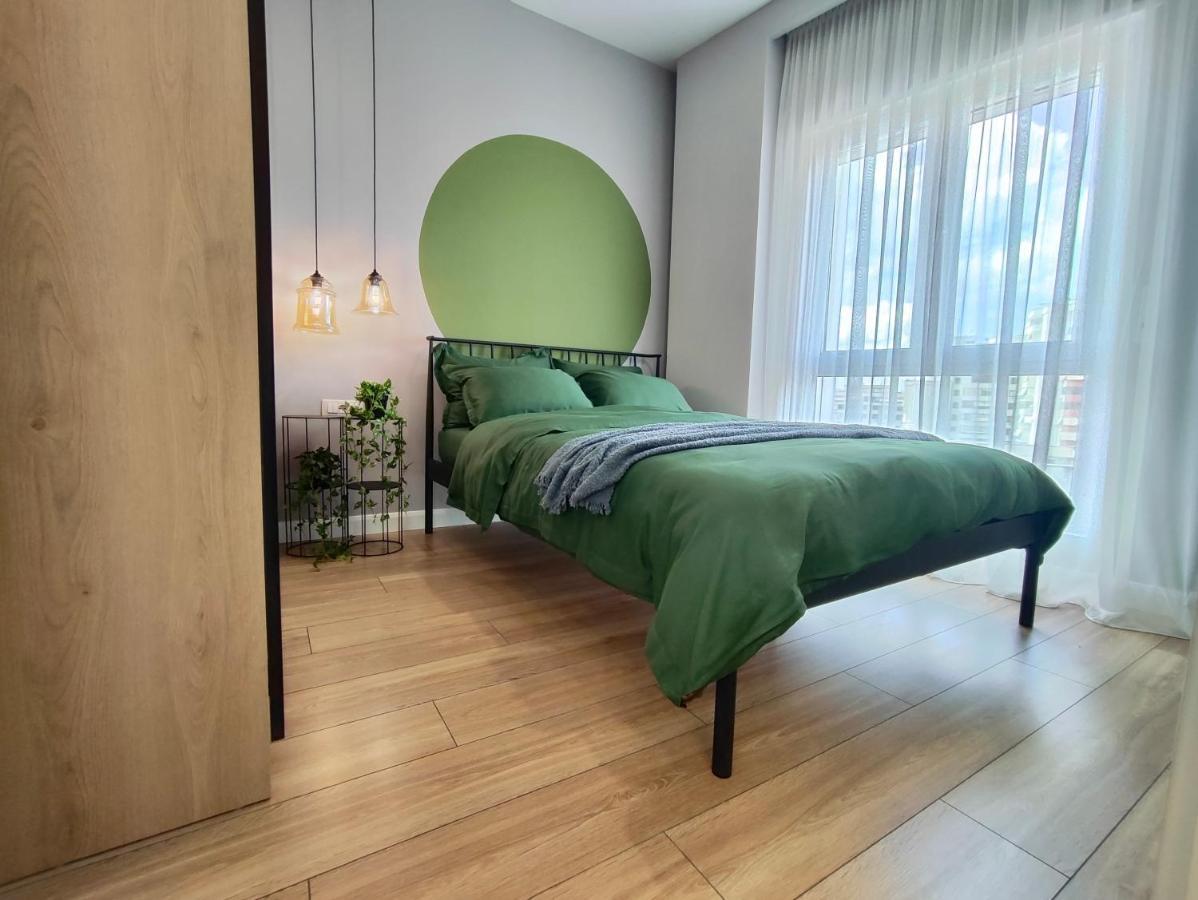 Modern Style 2Br-Apt - 10Min To Skanderbeg Square Apartment Tirana Exterior photo